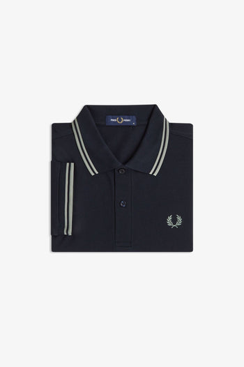 TWIN TIPPED FRED PERRY SHIRT