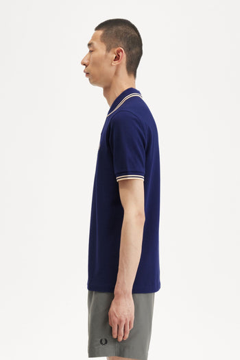 TWIN TIPPED FRED PERRY SHIRT