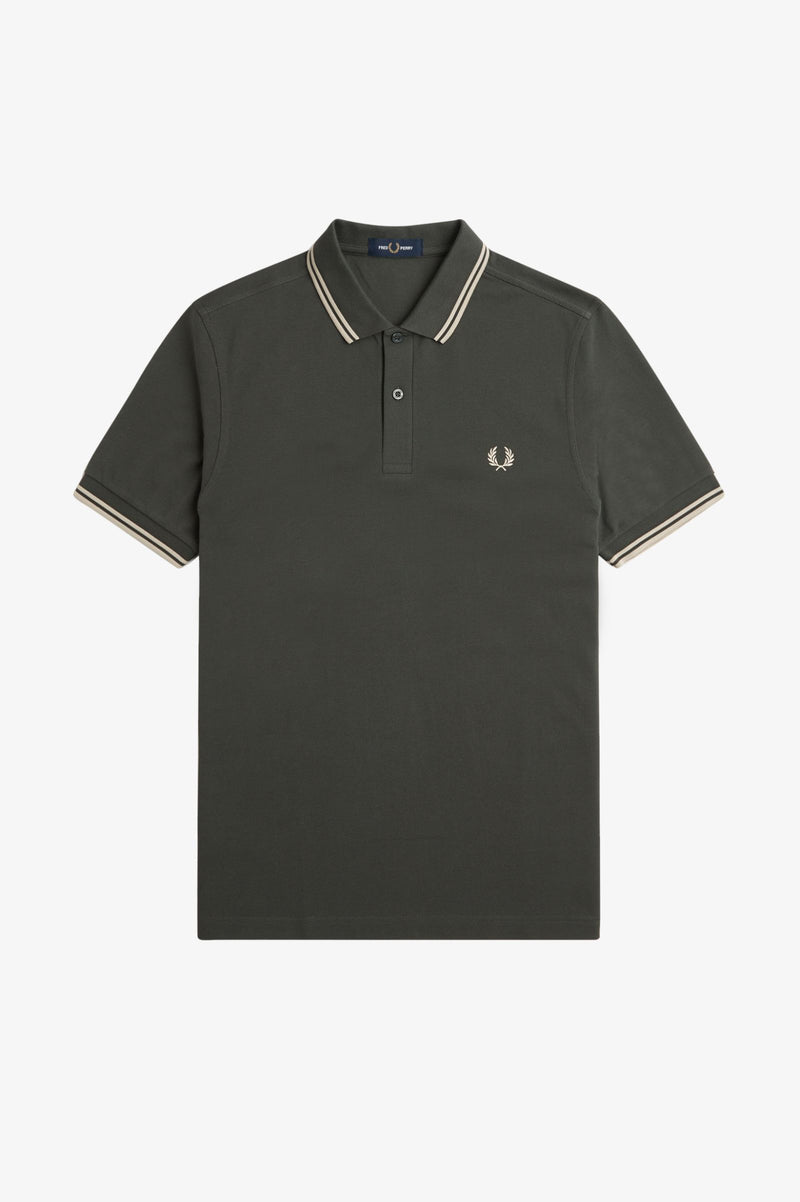 TWIN TIPPED FRED PERRY SHIRT