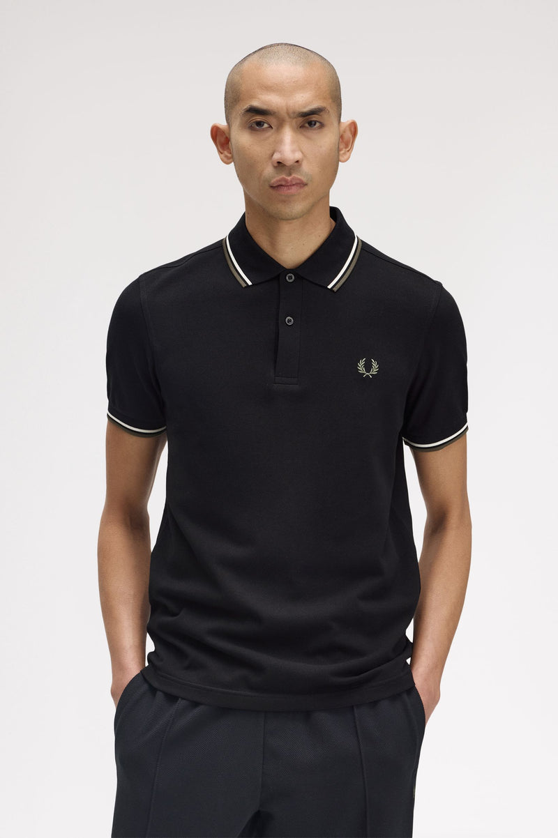 TWIN TIPPED FRED PERRY SHIRT
