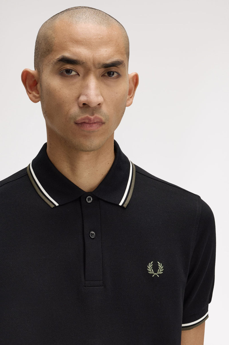TWIN TIPPED FRED PERRY SHIRT