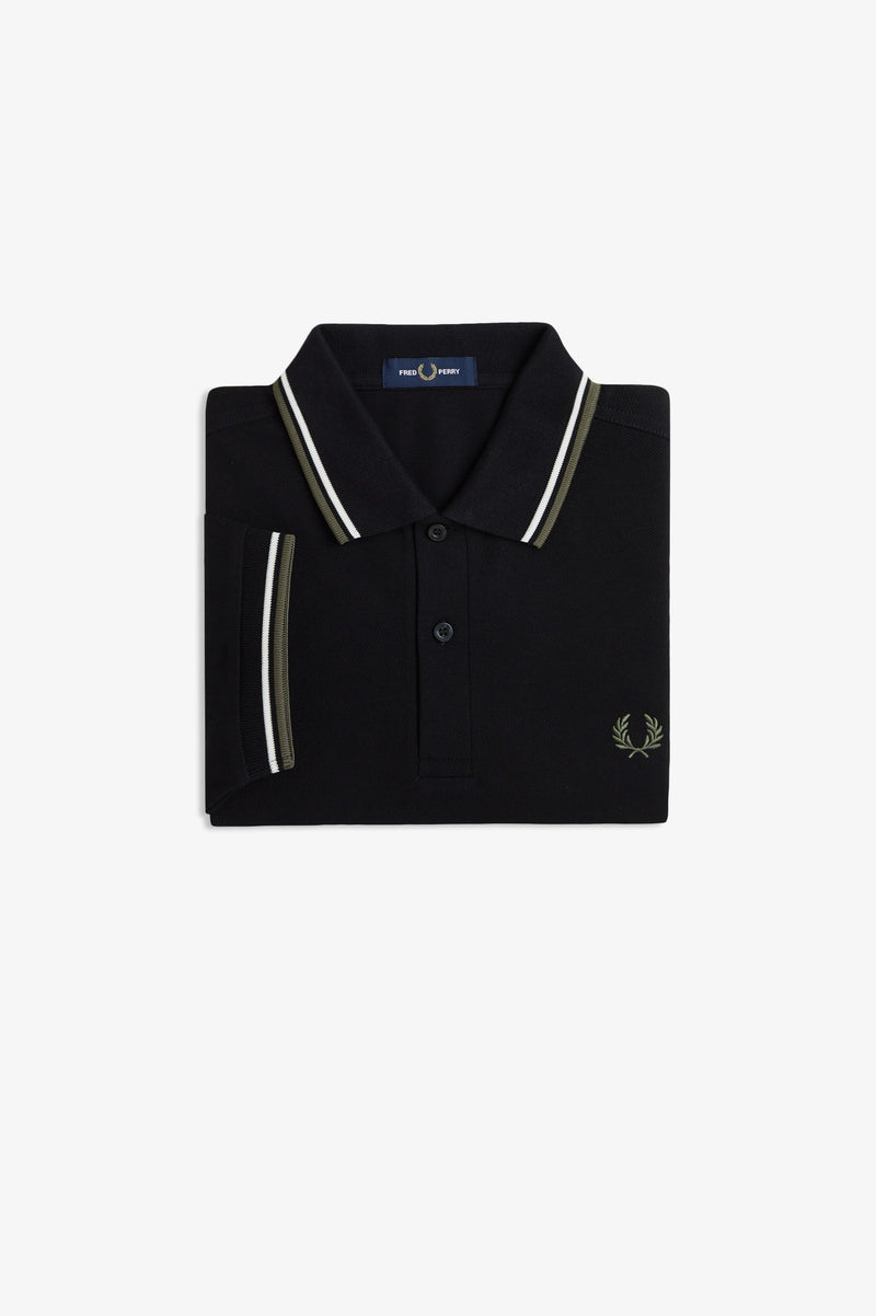 TWIN TIPPED FRED PERRY SHIRT