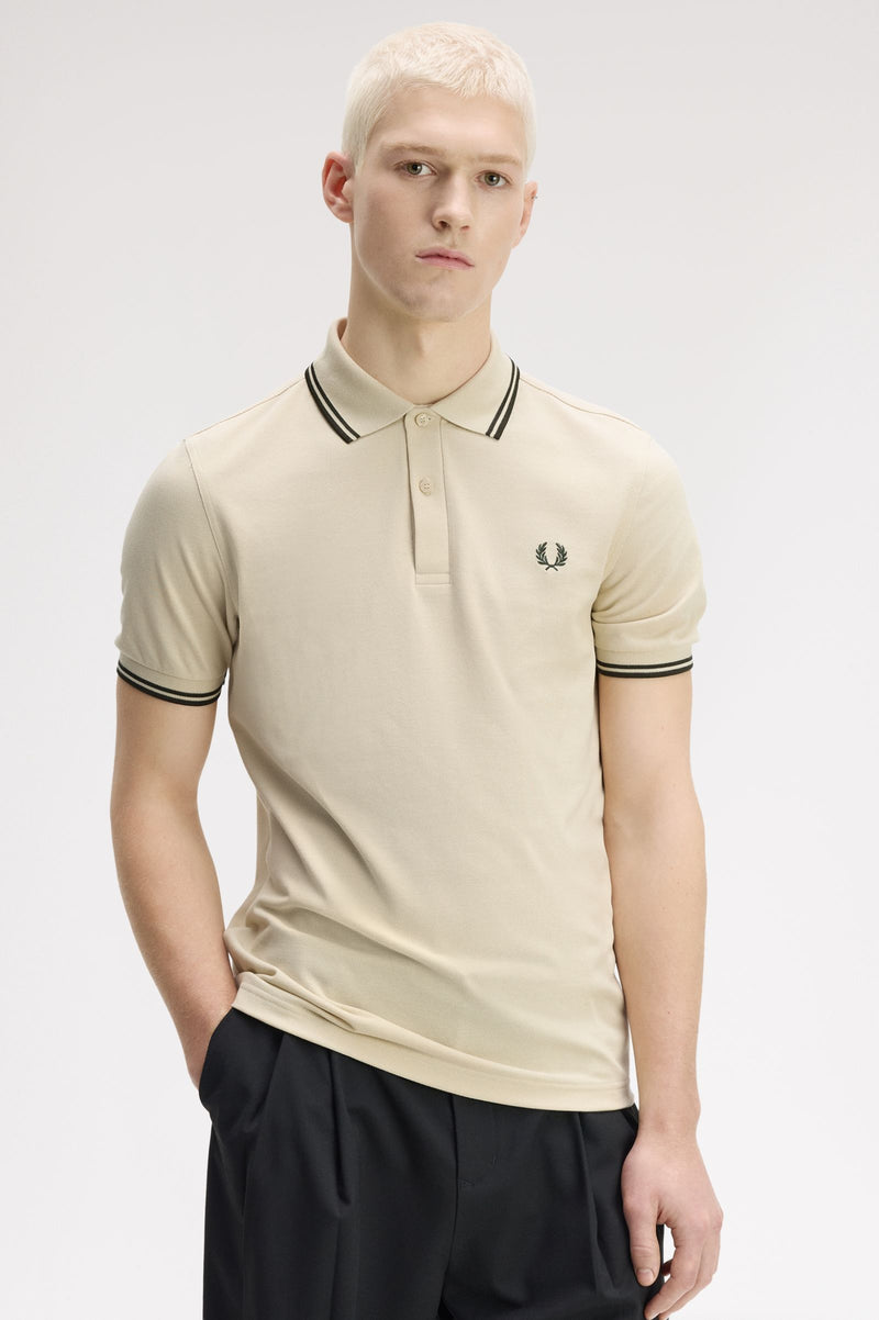 TWIN TIPPED FRED PERRY SHIRT