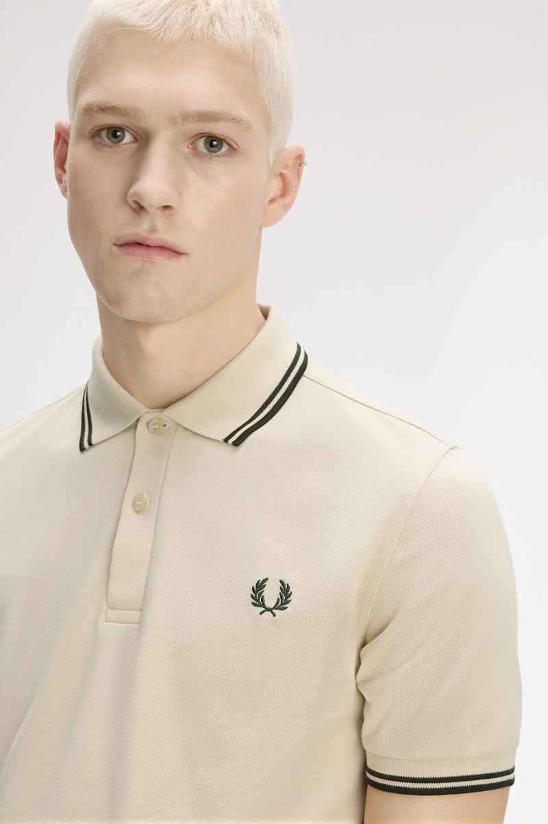 TWIN TIPPED FRED PERRY SHIRT