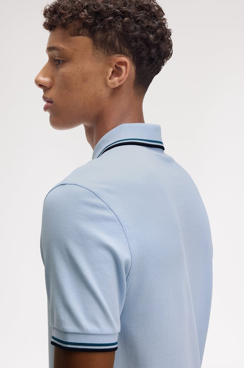 TWIN TIPPED FRED PERRY SHIRT