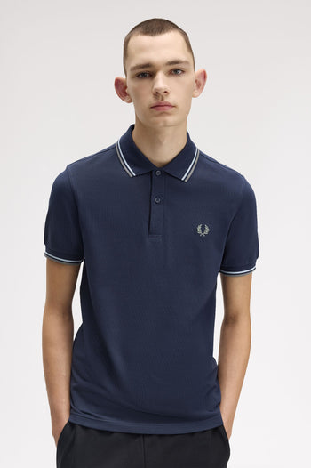 TWIN TIPPED FRED PERRY SHIRT