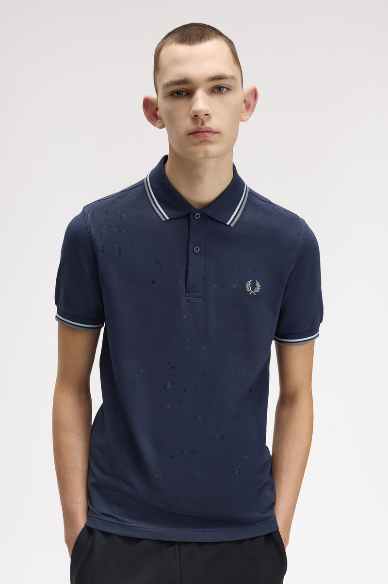 TWIN TIPPED FRED PERRY SHIRT