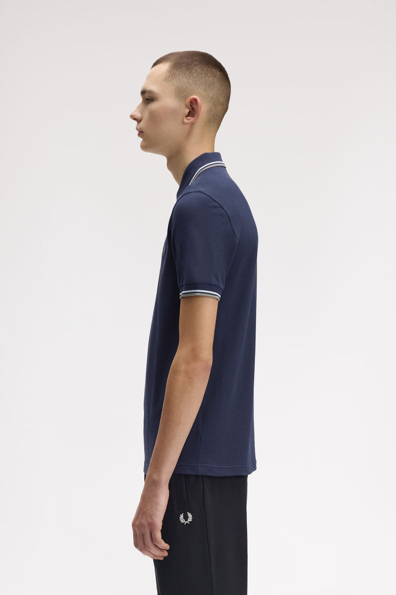 TWIN TIPPED FRED PERRY SHIRT