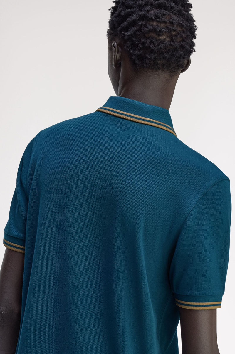 TWIN TIPPED FRED PERRY SHIRT
