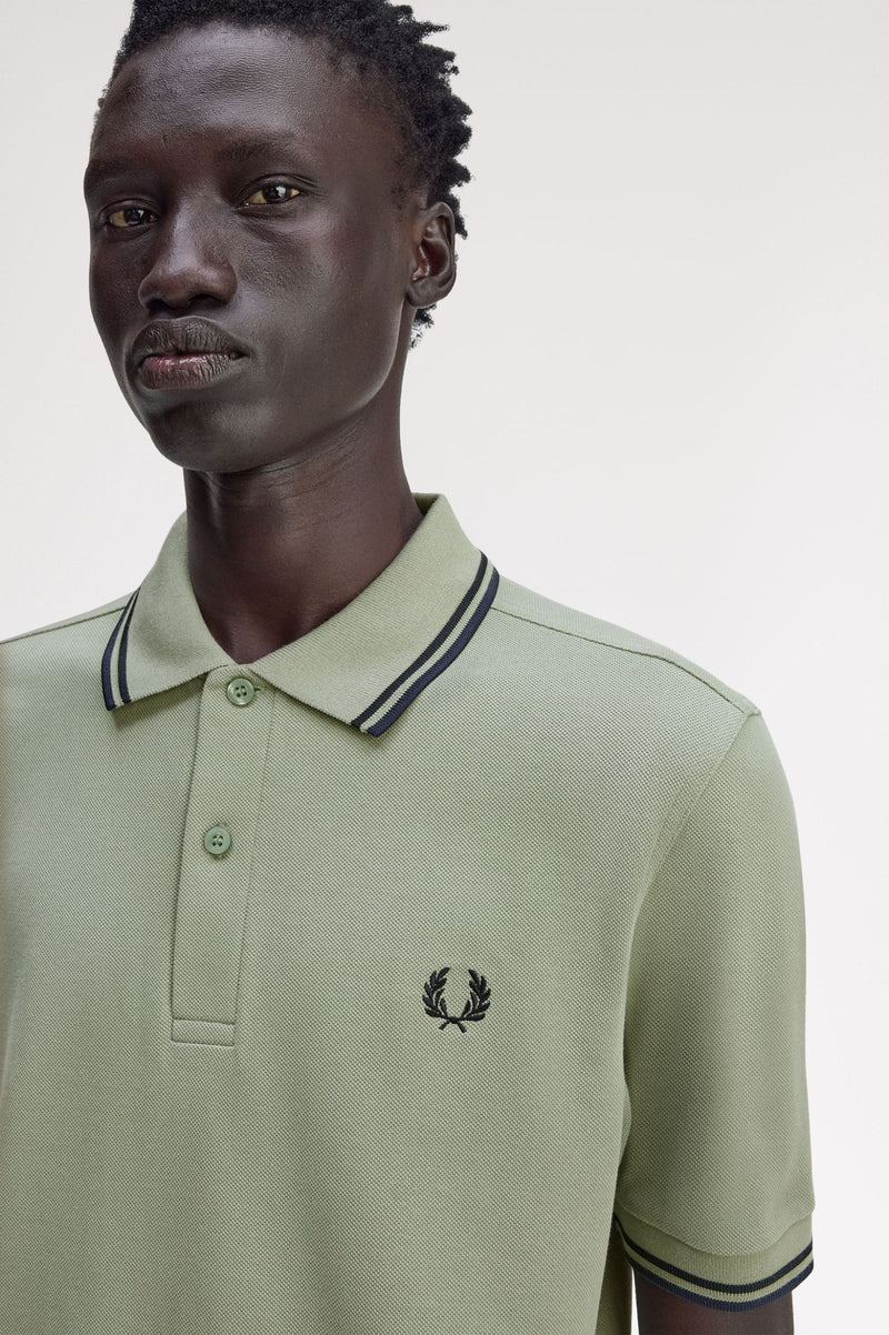 TWIN TIPPED FRED PERRY SHIRT