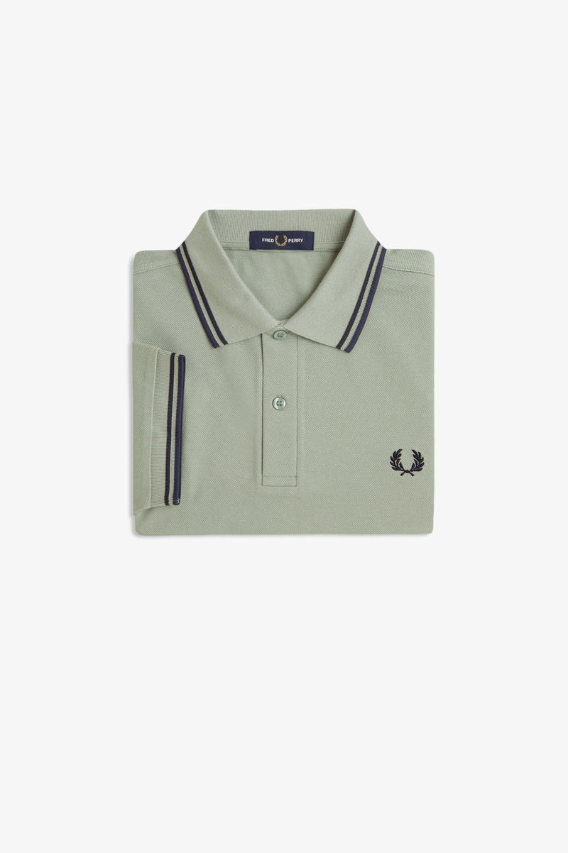 TWIN TIPPED FRED PERRY SHIRT