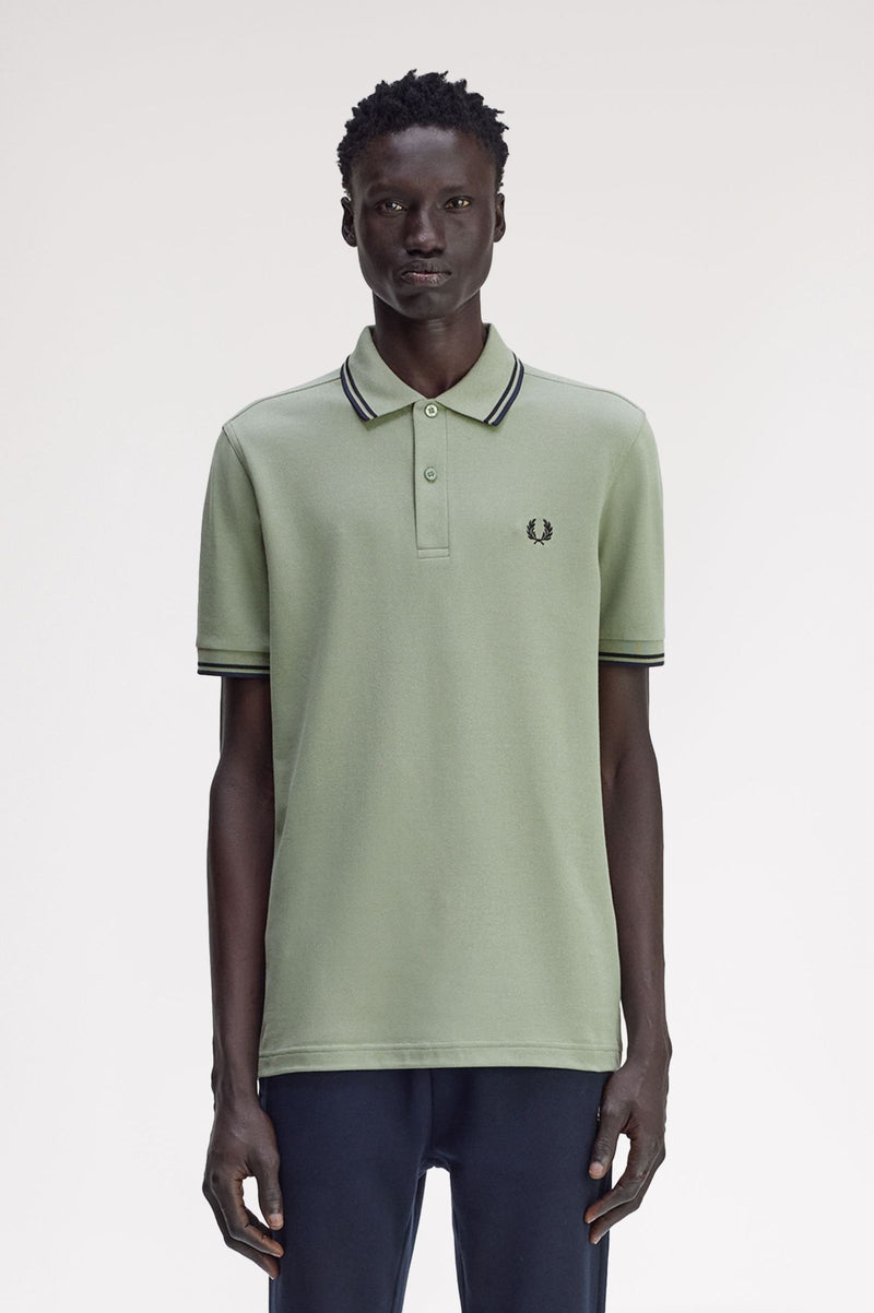 TWIN TIPPED FRED PERRY SHIRT
