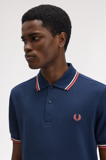 TWIN TIPPED FRED PERRY SHIRT