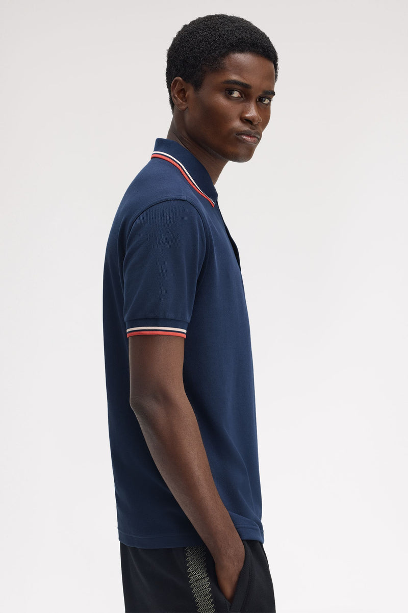 TWIN TIPPED FRED PERRY SHIRT