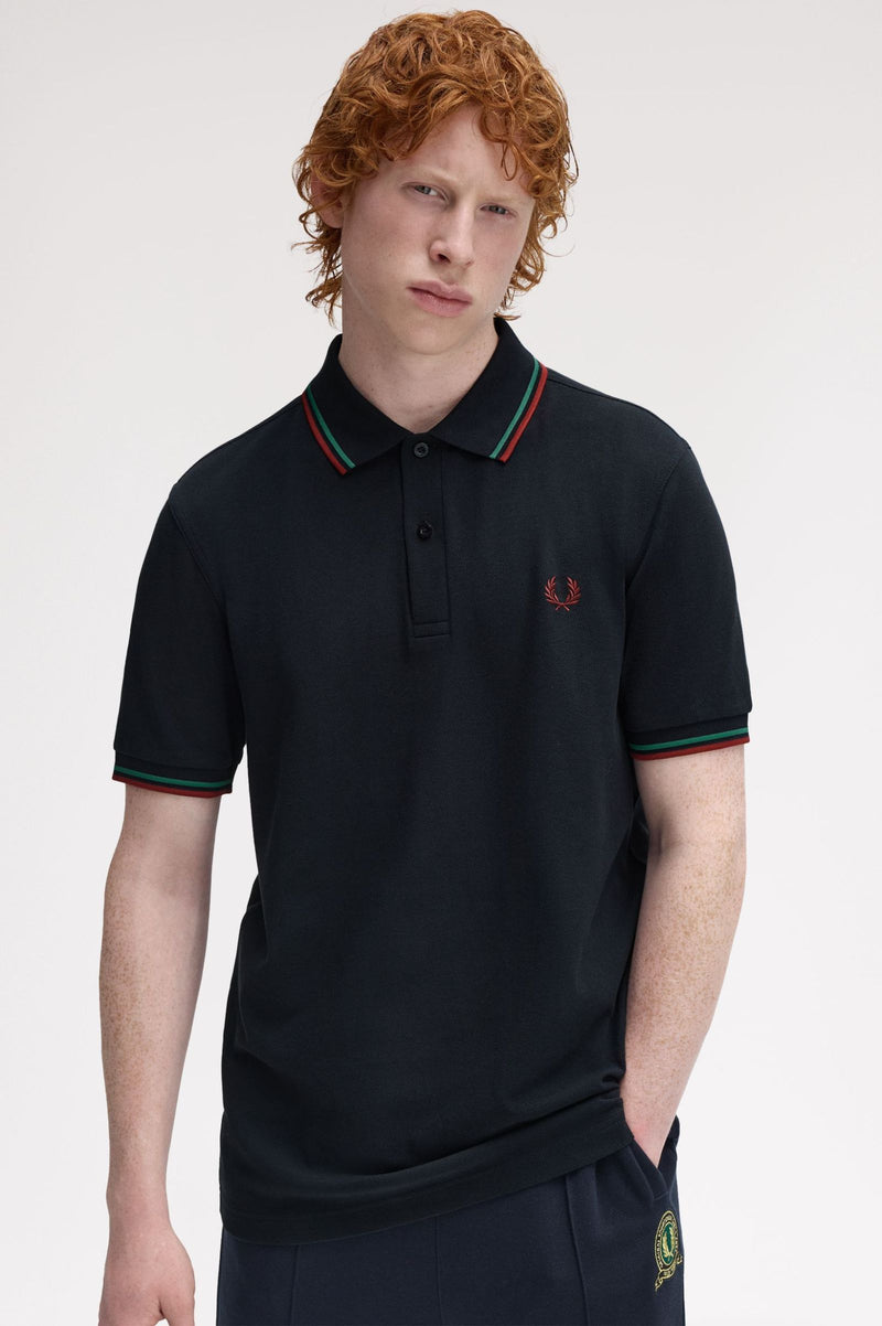 TWIN TIPPED FRED PERRY SHIRT