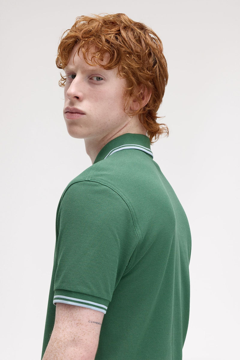 TWIN TIPPED FRED PERRY SHIRT