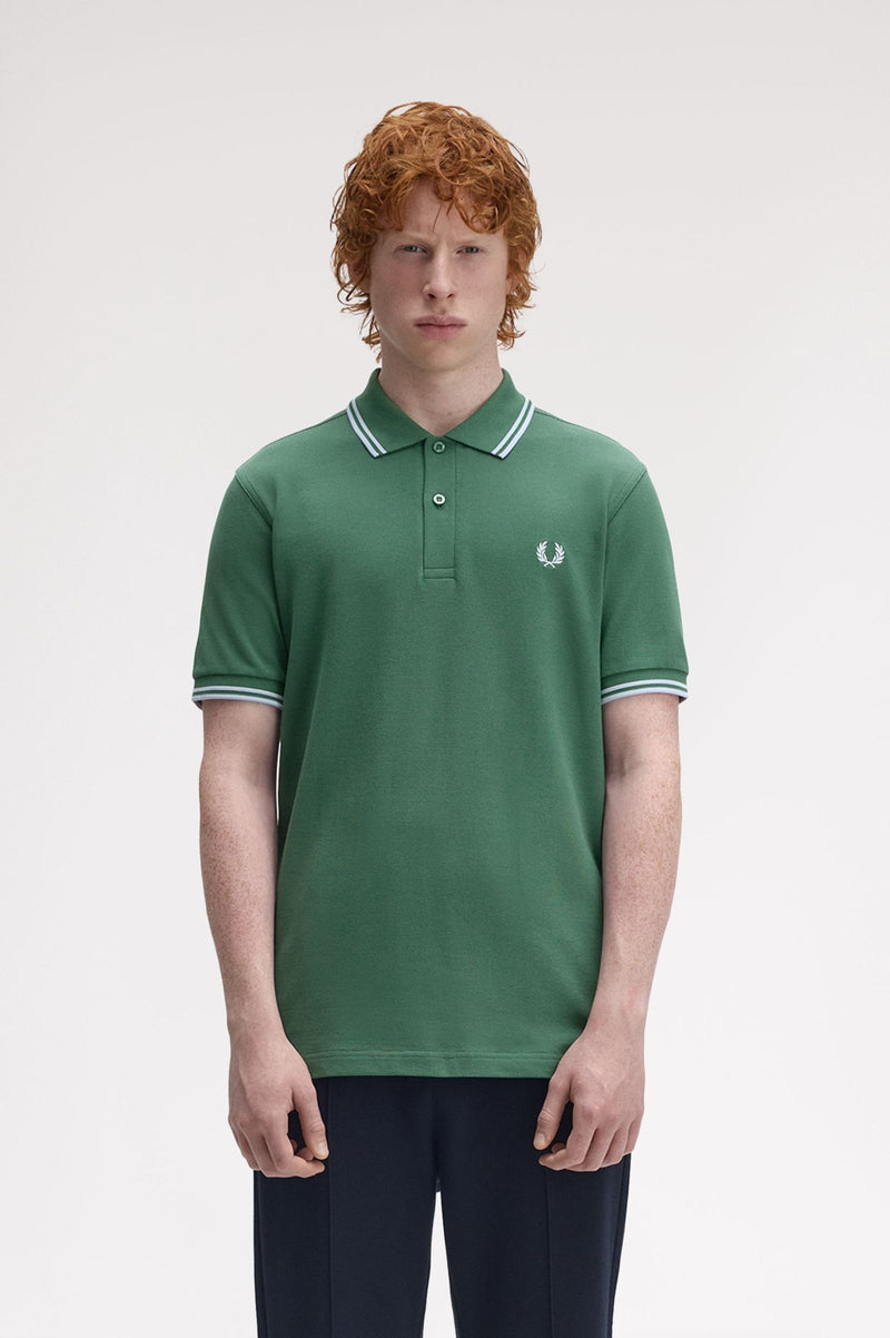 TWIN TIPPED FRED PERRY SHIRT