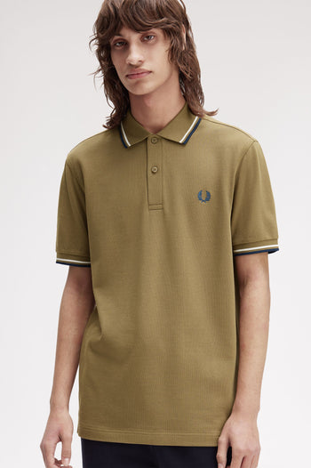 TWIN TIPPED FRED PERRY SHIRT