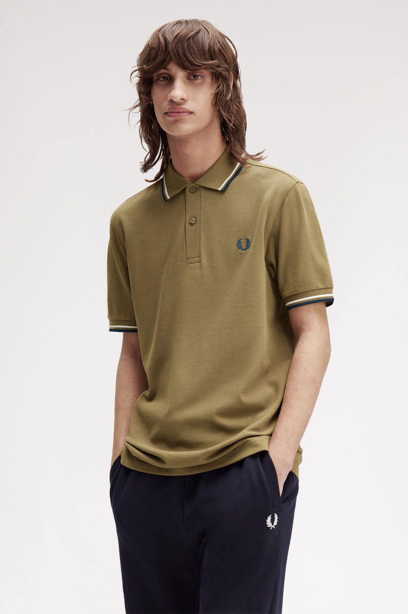 TWIN TIPPED FRED PERRY SHIRT