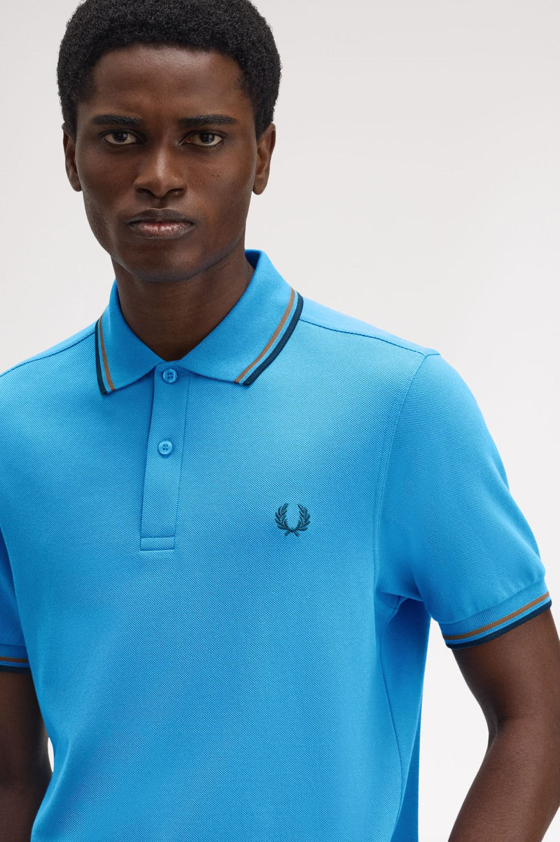 TWIN TIPPED FRED PERRY SHIRT