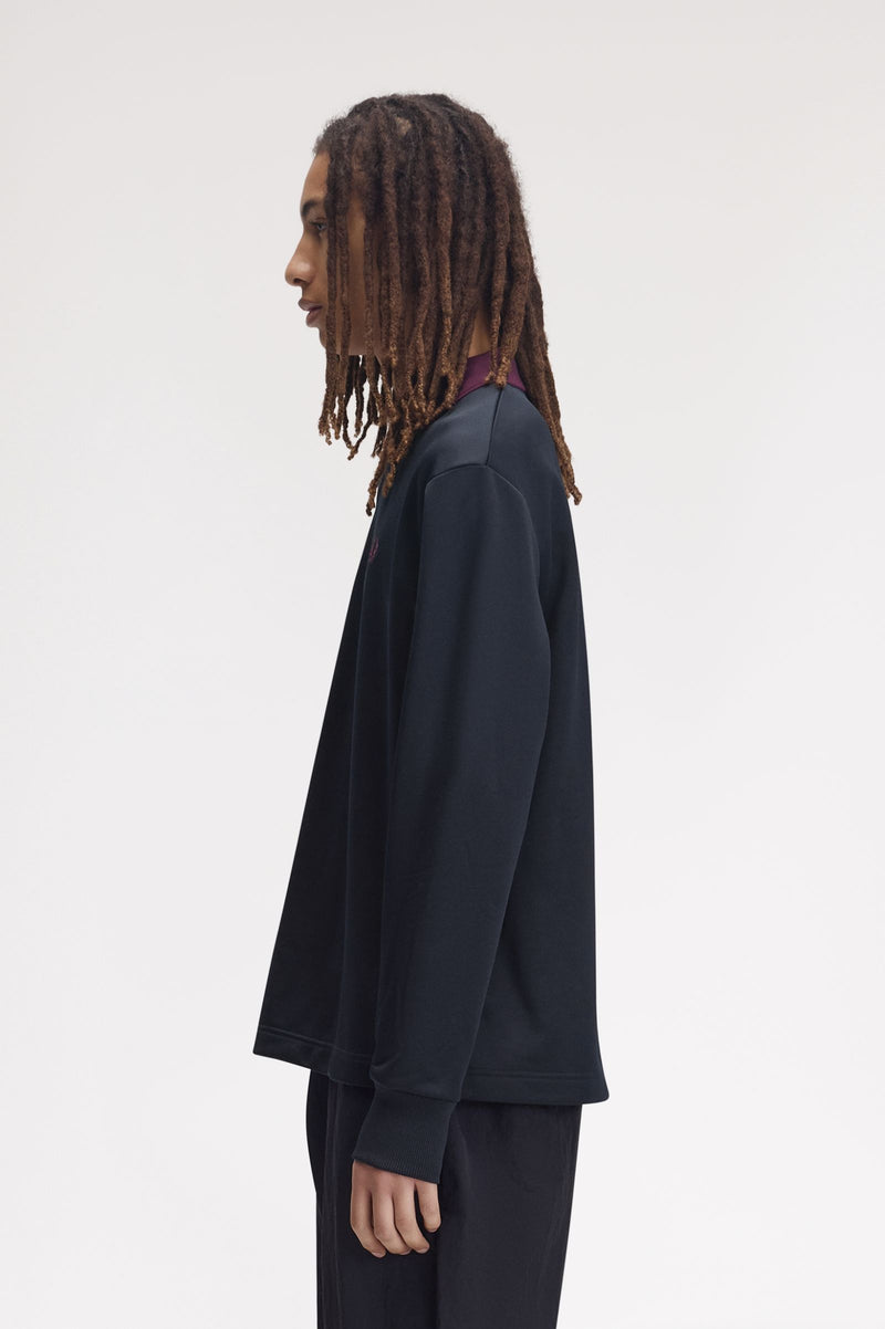 CONTRAST COLLAR SWEATSHIRT