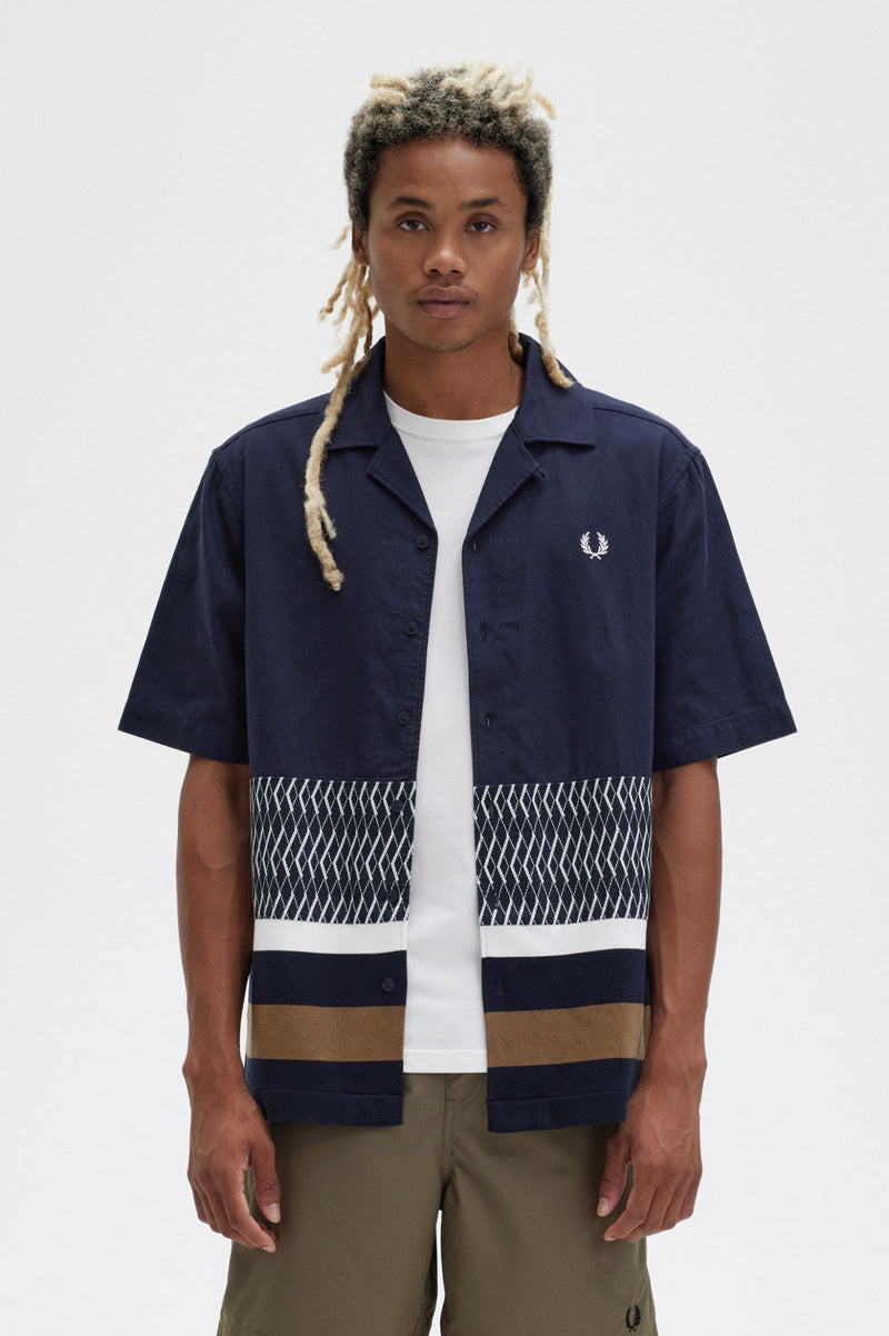 FRED PERRY KNITTED PANEL REVERE COLLAR SH