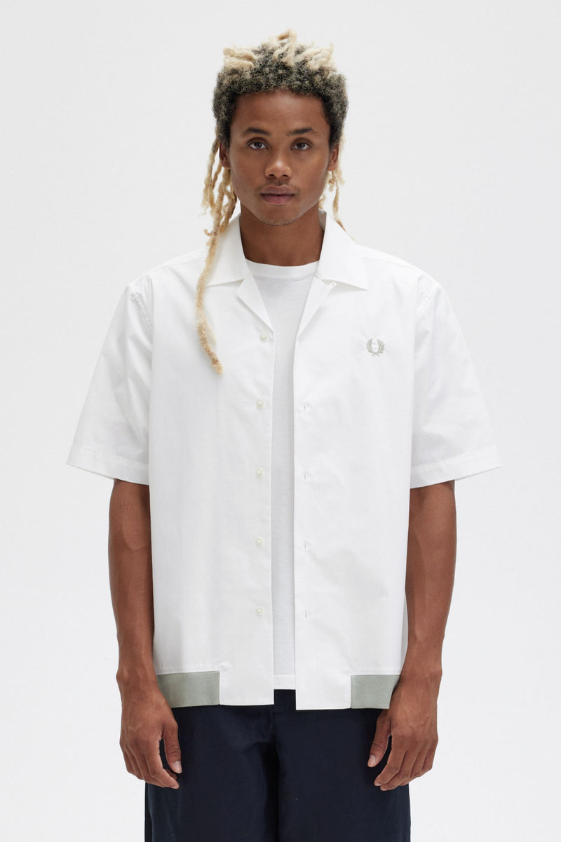 FRED PERRY RIBBED HEM REVERE COLLAR SHIRT