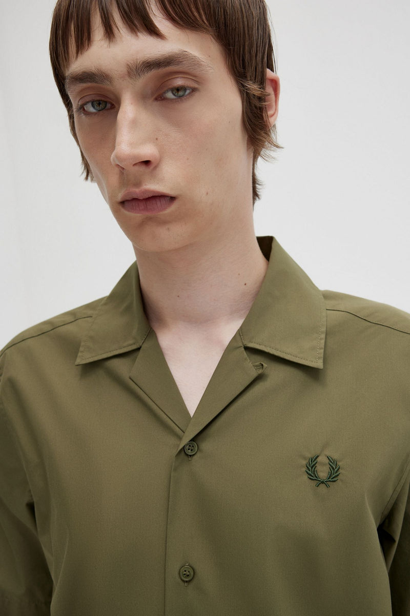 FRED PERRY RIBBED HEM REVERE COLLAR SHIRT