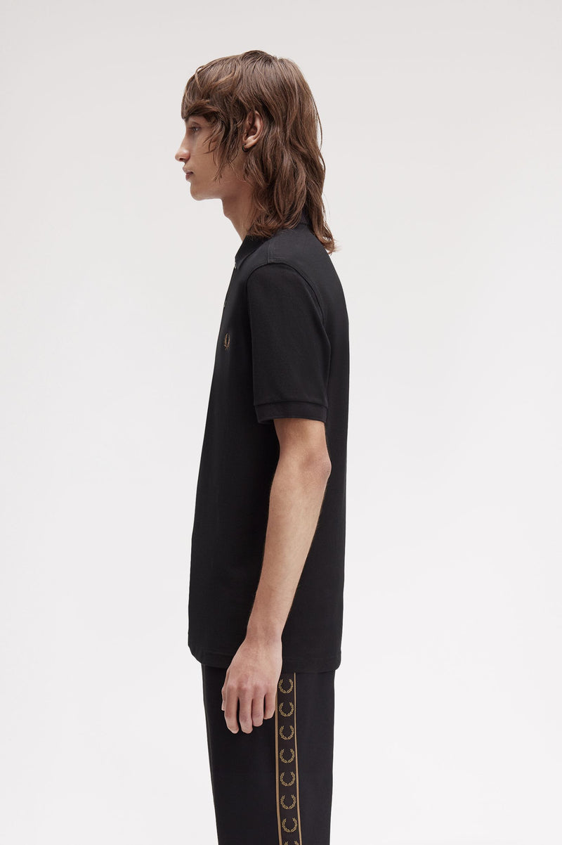 THE FRED PERRY SHIRT