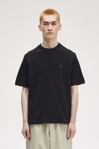 RIBBED RAGLAN SLEEVE T-SHIRT