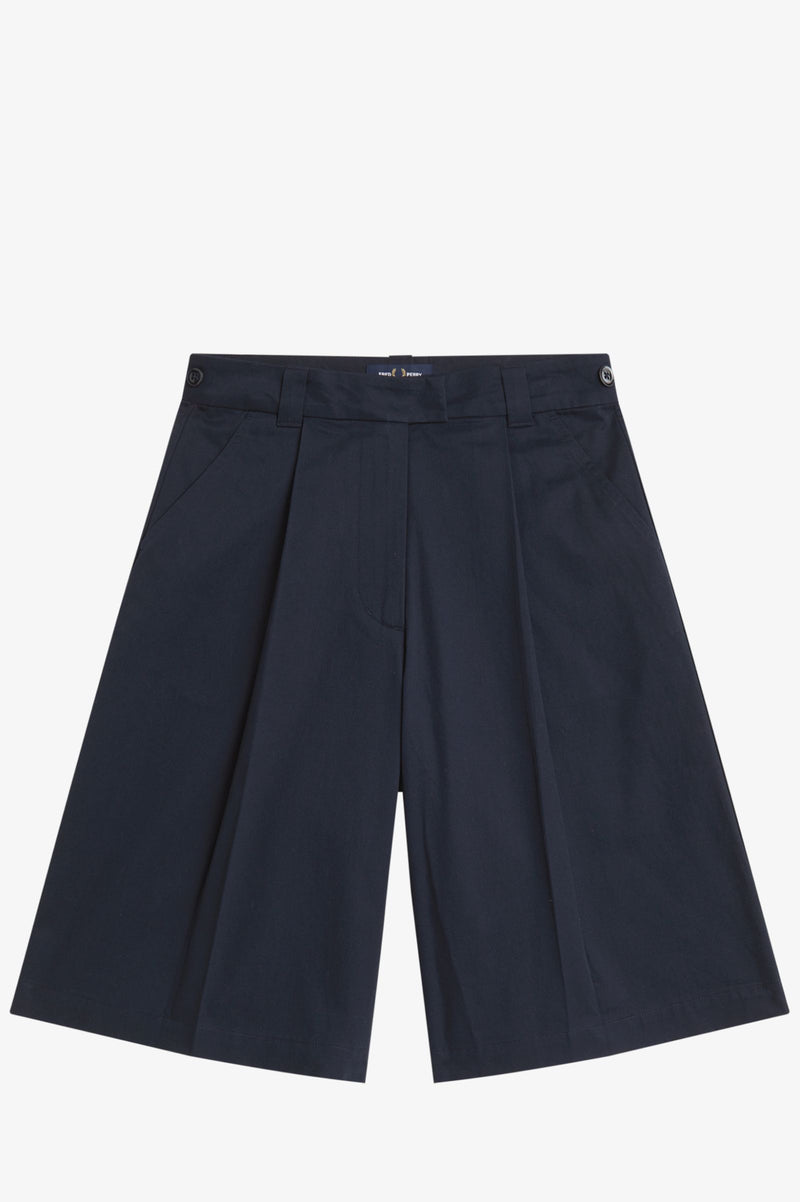 PLEATED SHORTS