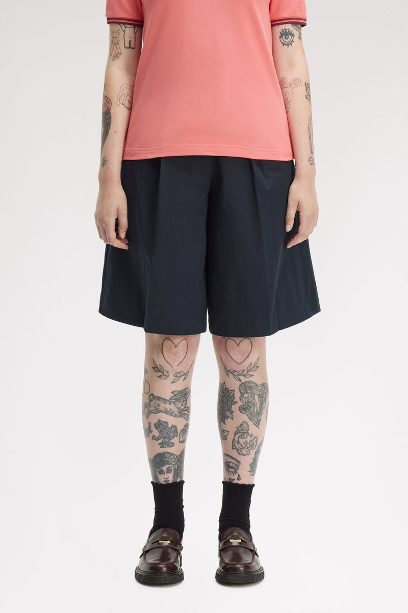 PLEATED SHORTS