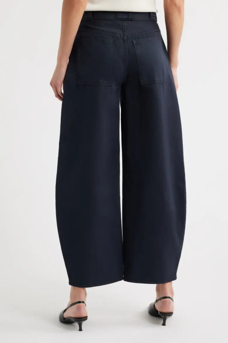 THE BARREL TROUSER