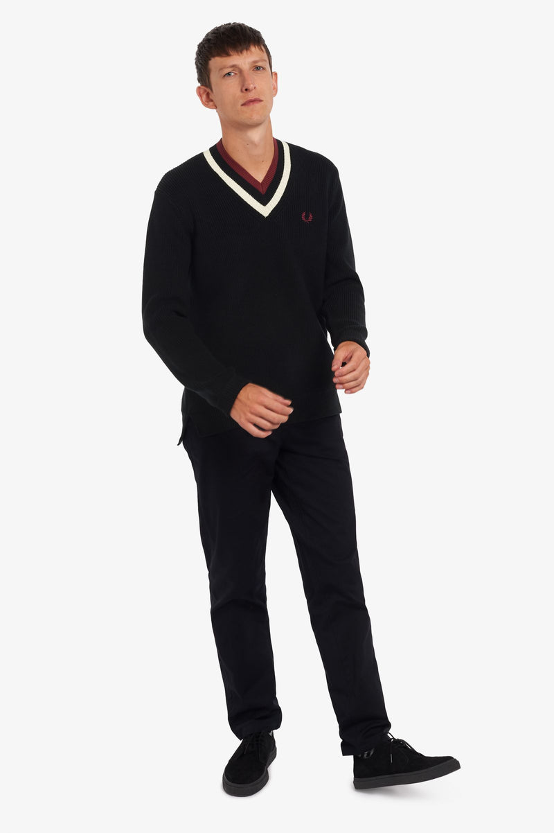 FRED PERRY STRIPED V-NECK JUMPER