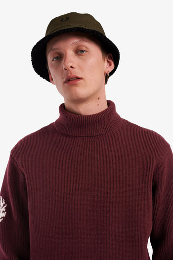FRED PERRY LAUREL WREATH ROLL NECK JUMPER