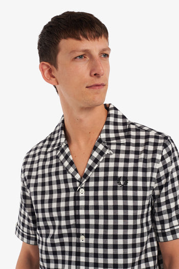 FRED PERRY GINGHAM REVERE COLLAR SHIRT
