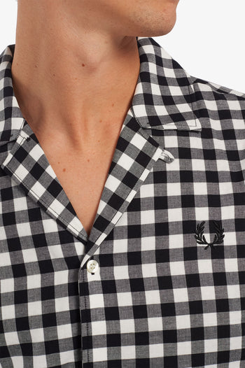 FRED PERRY GINGHAM REVERE COLLAR SHIRT