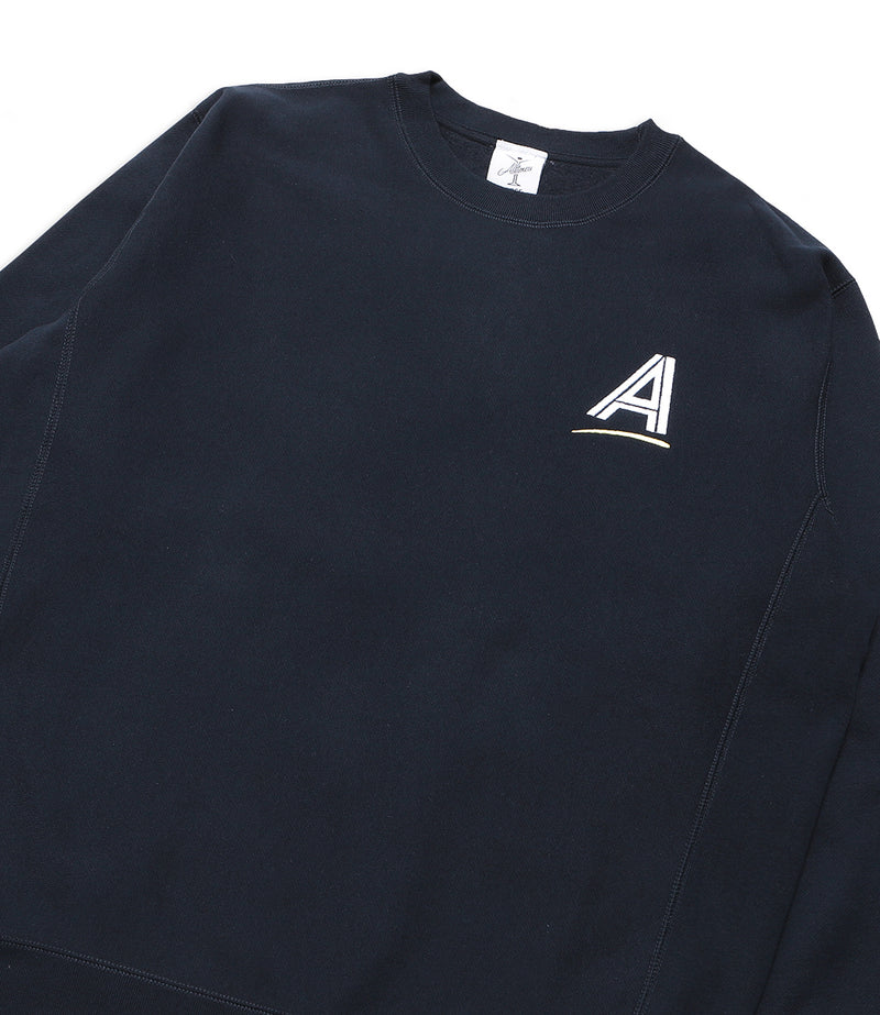 STRAIGHT AS EMBROIDERED CREW